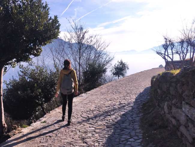 passeggiata da Rezzonico, inseriscila nel tuo itinerario di 4 giorni sul Lago di Como
